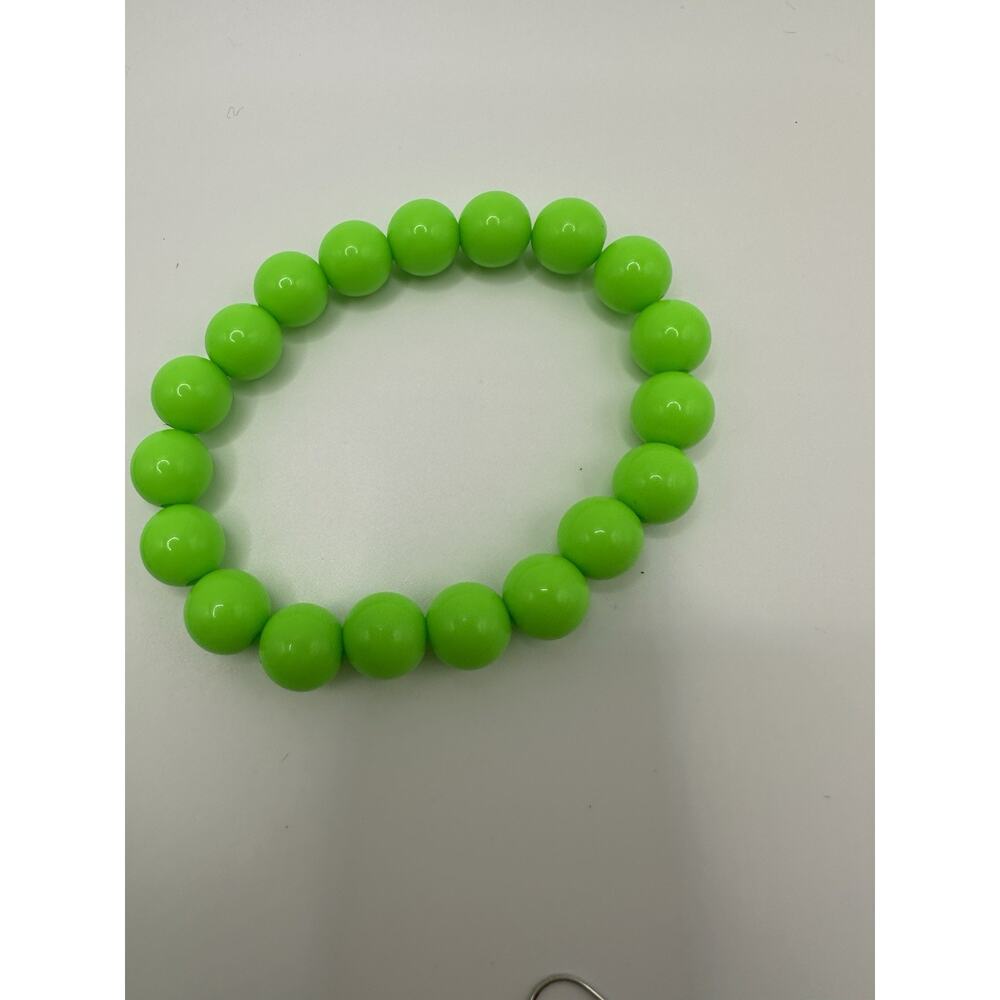 Jewelry Set Of Neon Green Stretch Beaded Necklace, Bracelet, & Hoop Earrings - Picture 3 of 8